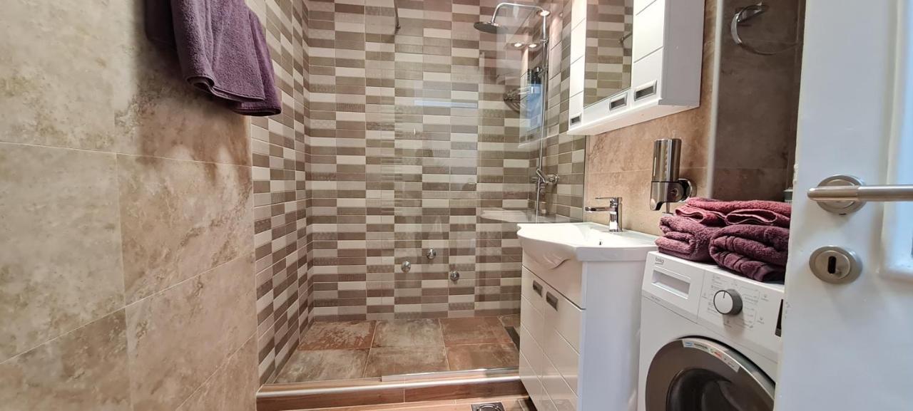 Julija Apartment Belgrad Zewnętrze zdjęcie